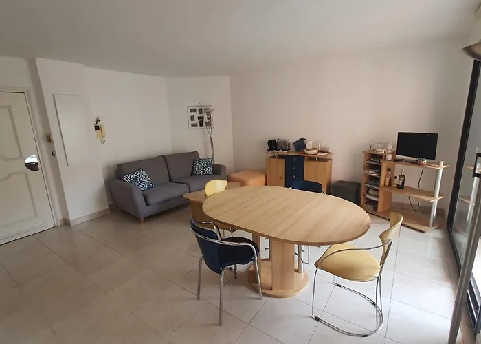 2 Near The Old Port - Saint-raphael Apartment